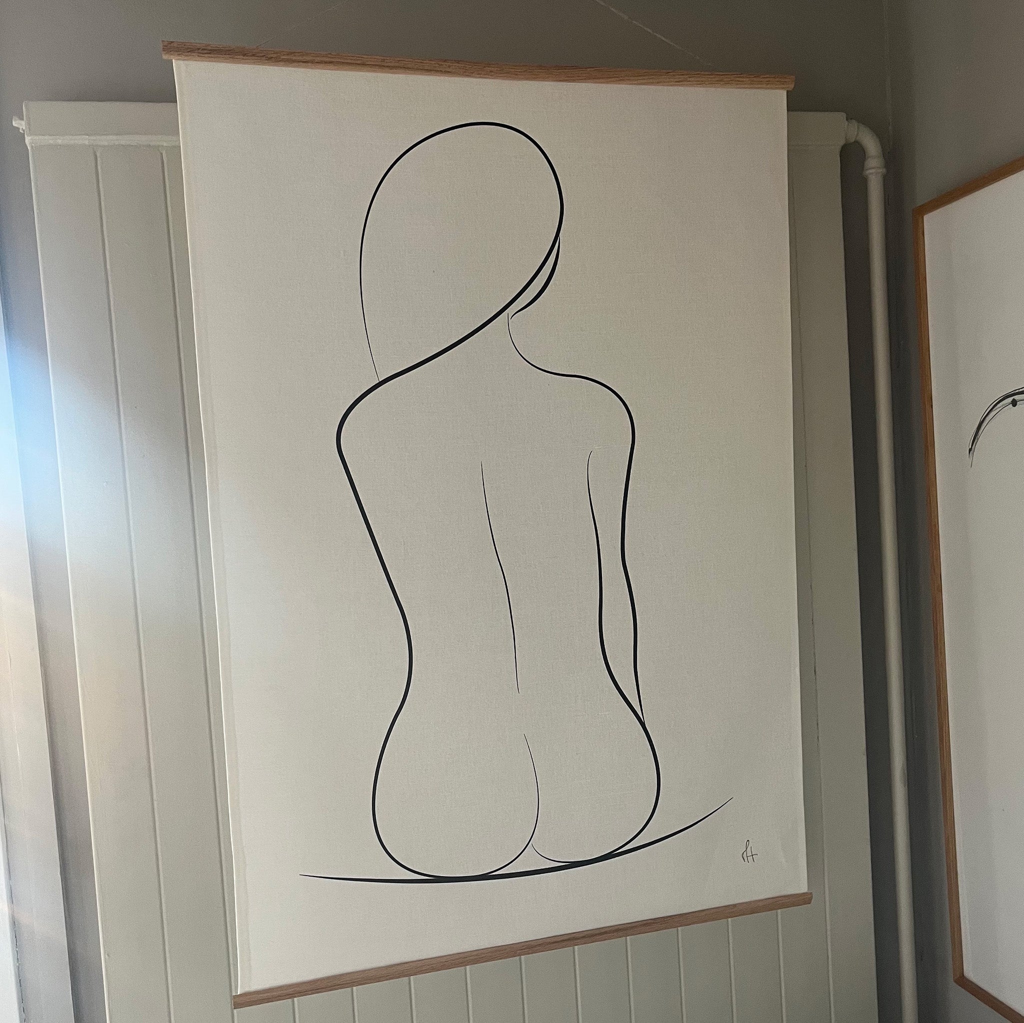 One Line Silhouette Wall Hanging