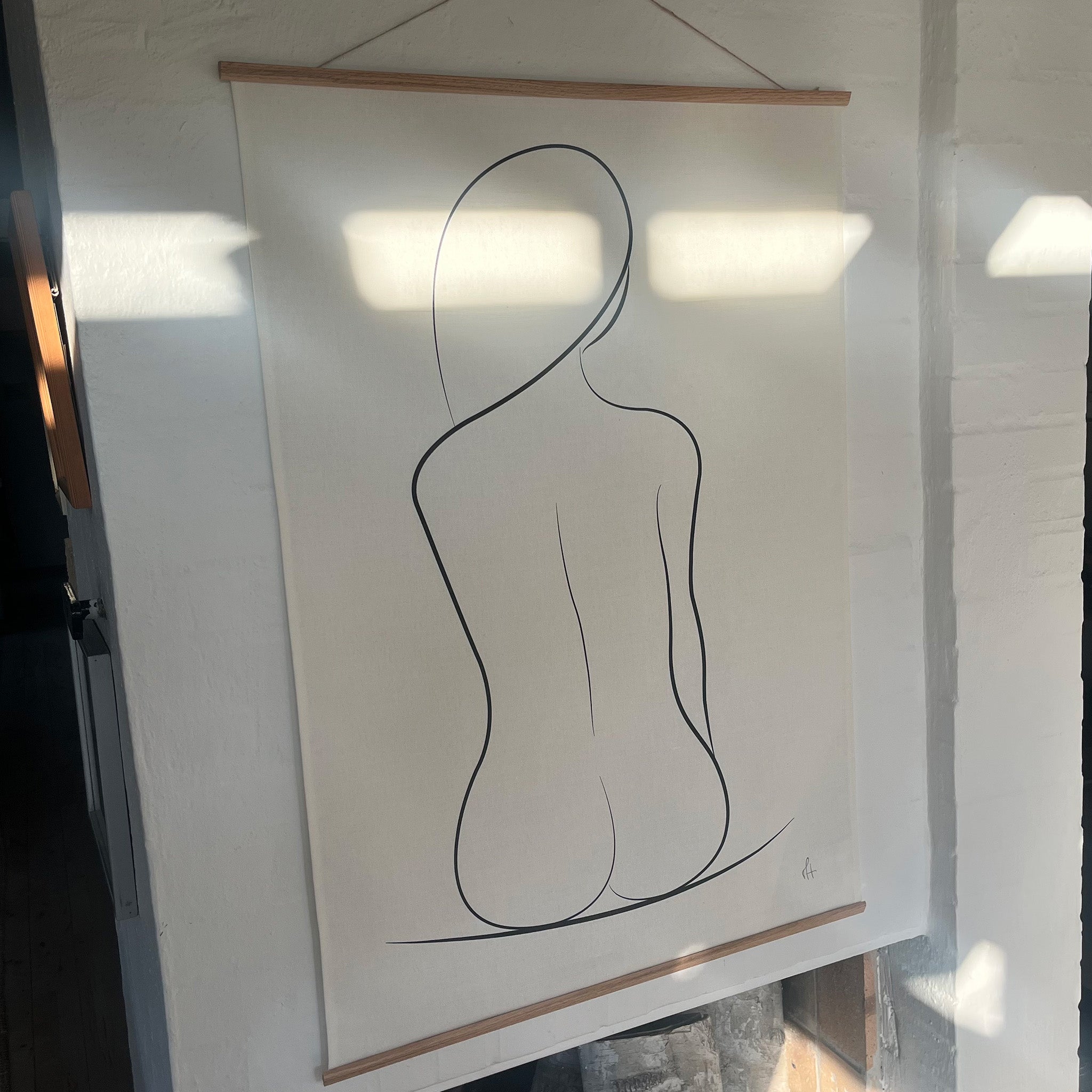 One Line Silhouette Wall Hanging